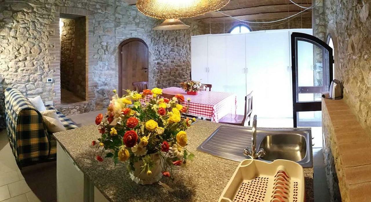 Casalevecchio Apartment กาซาเล มาริตติโม ภายนอก รูปภาพ
